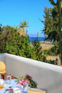 Nicos Studios & Apartments Paros Greece