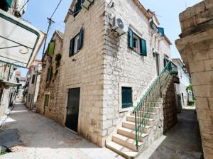 Guesthouse Ana Trogir Old Town
