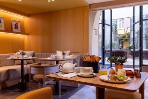 Hotels Hotel Le Colombier : photos des chambres