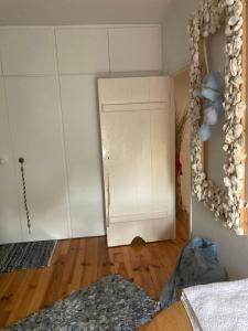Sejours chez l'habitant CHAMBRE JEAN'S CHEZ L'HABITANT a LAMBALLE : photos des chambres