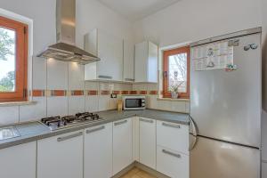 Villa Simac With Pool and Whirlpool - Happy Rentals