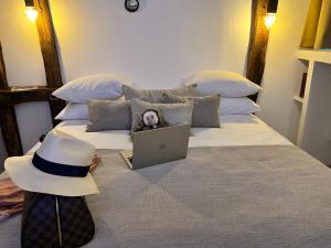 Love hotels Tamarin & Capucin Suite Balneo : photos des chambres