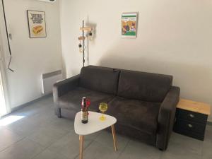 Appartements Charmant T1 Bastia : photos des chambres