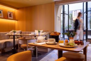 Hotels Hotel Le Colombier : photos des chambres