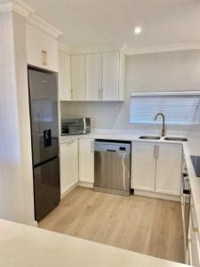 Luxurious 3 Bedroom Apartment with Amazing Views