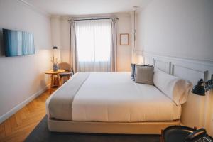 Deluxe Double or Twin Room room in Dear Hotel Madrid
