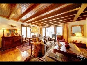 MULLERES de Alma de Nieve - Артієс