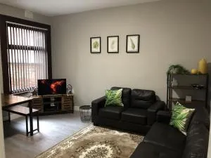 Executive or Large Family 5-bed House - Hosted by Hutch Lifestyle - Parkside