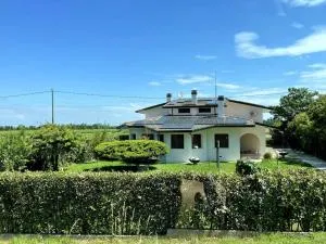 Villa tre Cai, vicina al mare e a Jesolo - Eraclea