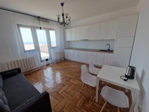 Leon Apartment