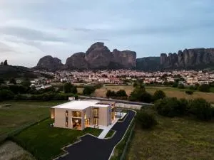 Mirabilis Boutique Hotel by Panel Hospitality - Diáva