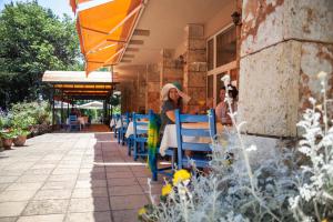 ADIS Holiday Inn Hotel