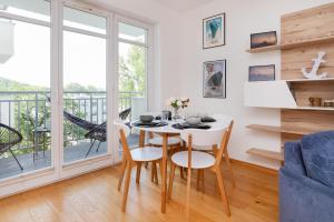 Modern Gdynia Apartment with Balcony & Parking by Renters