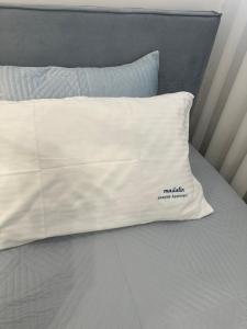 Madalin Seaside Apartment