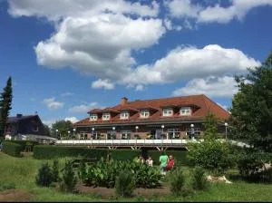 Hotel und Restaurant zum bunten Hirsch - Mirow