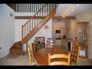 Maisons de vacances Maison des 5 Fleurs 14 pers : photos des chambres