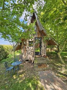 Au Refuge Des 3 Ours - Chambres dhôtes et cabanes