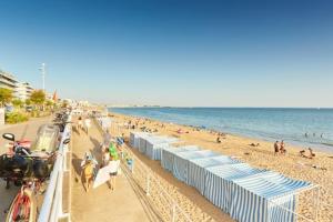 Appartements Les pieds dans le sable de la Plage Benoit - T2 : photos des chambres