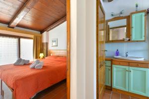 12 - Primavera ed estate - sul MONTE AMIATA - family apartment - wifi privata - riscaldamento