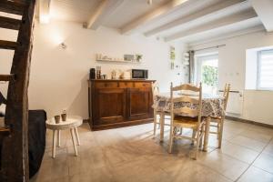 Maisons de vacances Centre de Grenoble 15min : maison, 2 ch, jardin, wifi : photos des chambres