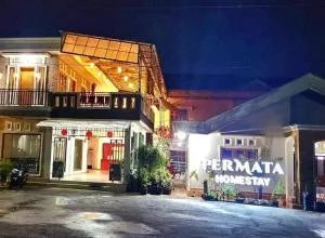 Permata Homestay Kotamobagu Mitra RedDoorz - Poyowa-besar