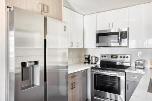 Redondo Beach 1BR w Courtyard WD nr park LAX-639