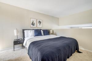 Woodland Hills 1BR w Gym WD Pool nr 101 LAX-681