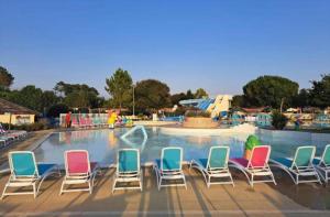 Complexes hoteliers Mobil-home 4chambres-10 couchages - Parking gratuit - 2 acces piscines inclus des 3 nuitees : photos des chambres