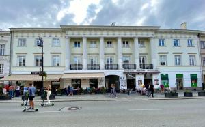 Nowy Świat Cozy Apartment Warsaw by Noclegi Renters