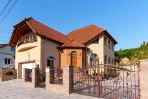 Rosé Apartments - Cserépfalu