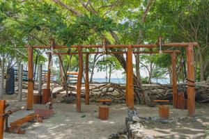 Plaza Mercado 22 At Las Catalinas