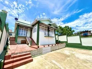 Yepplo Holiday Home - Complimentary Breakfast - 24 hrs Caretaker & Power Backup - Jowai