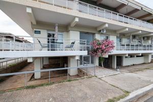 Happy Ellen Seafront Apartments by Travel Pro Services - Nea Plagia Halkidiki