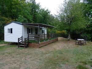 Campings camping bonneval : photos des chambres