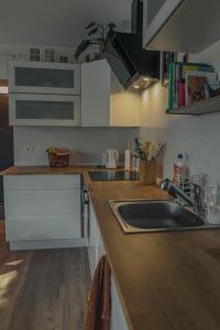 Appartements Havre de paix a Grez sur Loing, avec acces direct sur la riviere ! : photos des chambres