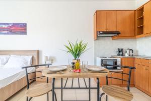 Urban Apt Next University 3