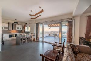 Villa MANŪ, a fair living