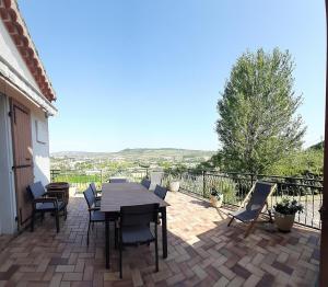 Maisons de vacances Grande Maison En Ardeche : photos des chambres