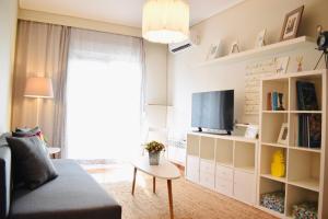 Vasilissis Olgas Sea View Apartment