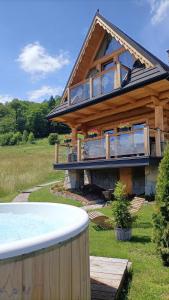 NA SKRAJU LASU domki z balią, jacuzzi