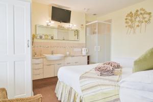 Standard Double Room room in Belmont House Beer - Adults Only - Free Parking