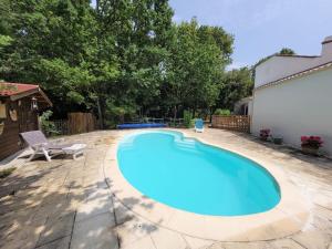 Maisons de vacances MAISON OROUET PISCINE 4 CHAMBRES : photos des chambres