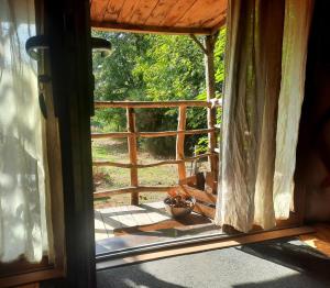 Maisons de vacances Belle et grande yourte dans une ferme en permaculture : photos des chambres