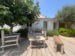 Villas Family house with swimming pool & garden, Camargue : photos des chambres