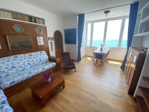 Attico Il Gabbiano (Centralissimo Porto di Anzio)