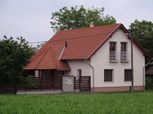 Ferienhaus Happy Mammy Bababarát Vendégház Fészek utca Orosháza Ungarn