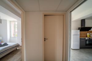 Appartements La Baie - Appt climatise vue mer : photos des chambres