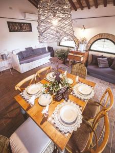 Relais Casale Il Poggetto - I PINI by Zoom In Earth