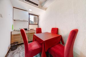 Post Office Center Apartments