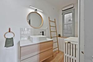 Au coeur des Platanes - Parking Gratuit Sous-Terrain - CLiM - Balcon